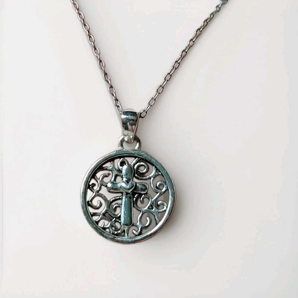 925 Sterling Silver Filigree Cross Pendant Necklace Psalm 11:1 Engraved Italy